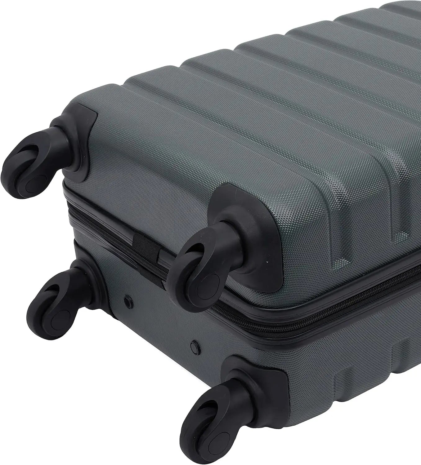 22” Hardside Spinner Carry On
